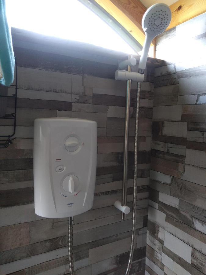 Glamping Malvern Shepherd Hut Exteriör bild